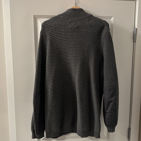GAP Men’s XL Pullover Textured Gray Sweater - Picture 2 of 7